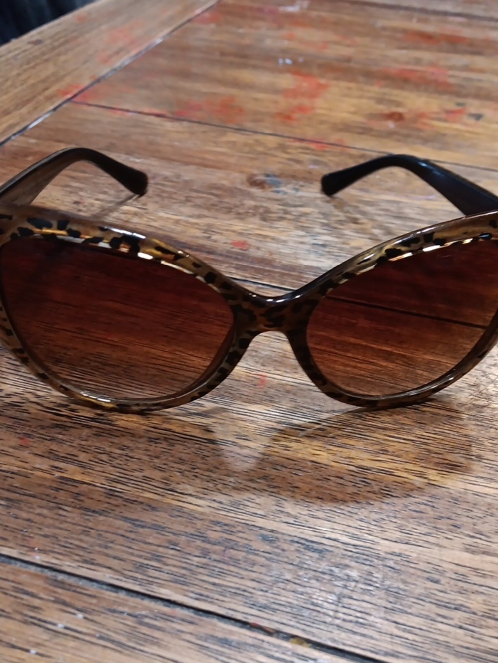 Betsy Johnson Tortoiseshell Brown Gradient Lens Women's Sunglasses